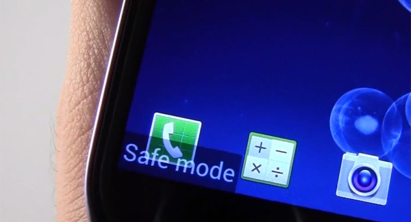 android safe mode label on screen